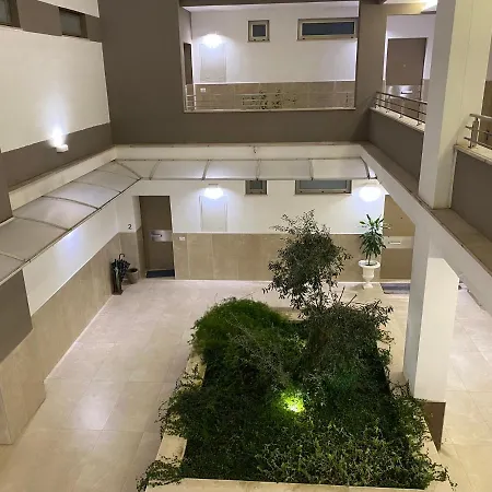 Urban Chic バーリ