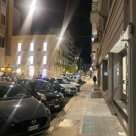 Urban Chic Apartment Bari